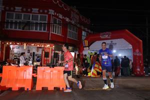 BIB: 804
                            <button type="button" onclick="openModal(26223305)" class="btn btn-primary btn-sm float-right btn-popup" data-toggle="modal" data-target=".modal-high-quality">
                        <i class="fas fa-shopping-cart"></i> Add to Cart
                    </button>
                                            <button type="button" onclick="isThisMe(26223305, true)" class="btn btn-success btn-sm float-right btn-popup btn-isme hidden" data-toggle="tooltip" data-placement="bottom" title="นี่คือรูปของคุณใช่ไหม คลิกที่นี่เพื่อเอาเข้าอัลบั้ม">
                        <i class="fas fa-plus"></i> Add to album
                    </button>
                    <button type="button" onclick="isThisMe(26223305, false)" class="btn btn-warning btn-sm float-right btn-popup btn-isnotme hidden">
                        <i class="fas fa-ban"></i> Remove from album
                    </button>